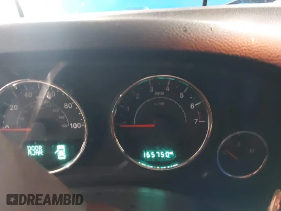 ✅ 2016 Jeep Wrangler Unlimited Sport • VIN: 1C4BJWDG5GL260189 • Lot: 44514233. Wystawiony na IAAI z przebiegiem 165 750 mil. Bezpłatny archiwum sprzedaży aukcyjnych z USA i szczegółowy raport historii pojazdu na DreamBid. Zdjęcie 7.