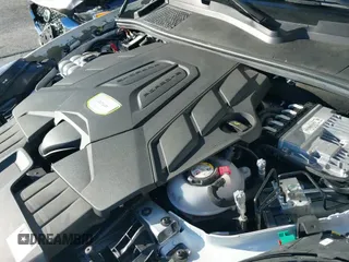 ✅ 2021 Porsche Cayenne E-Hybrid • VIN: WP1AE2AY2MDA24187 • Lot: 43689683. Wystawiony na IAAI z przebiegiem 33 883 mil. Bezpłatny archiwum sprzedaży aukcyjnych z USA i szczegółowy raport historii pojazdu na DreamBid. Zdjęcie 18.