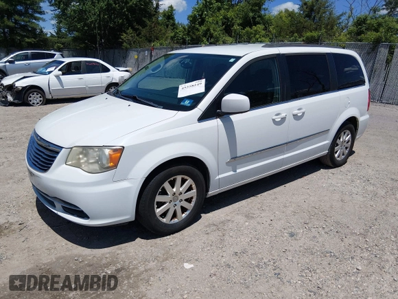 ✅ 2016 Chrysler Town & Country Touring • VIN: 2C4RC1BG1GR268893 • Lot: 45258249. Wystawiony na IAAI z przebiegiem 208 063 mil. Bezpłatny archiwum sprzedaży aukcyjnych z USA i szczegółowy raport historii pojazdu na DreamBid. Zdjęcie 2.