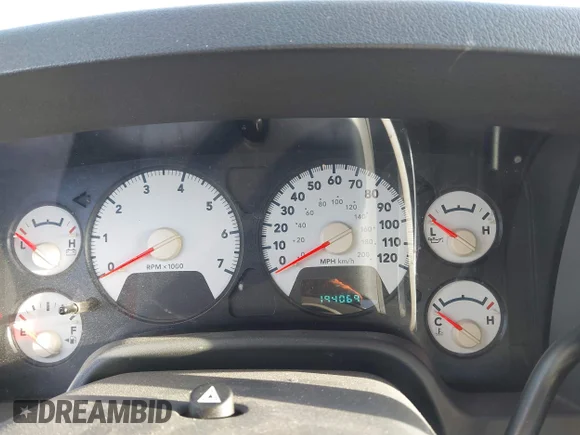 ✅ 2006 Dodge 1500 SLT • VIN: 1D7HA18296J114485 • Lot: 44624828. Wystawiony na IAAI z przebiegiem 194 069 mil. Bezpłatny archiwum sprzedaży aukcyjnych z USA i szczegółowy raport historii pojazdu na DreamBid. Zdjęcie 7.