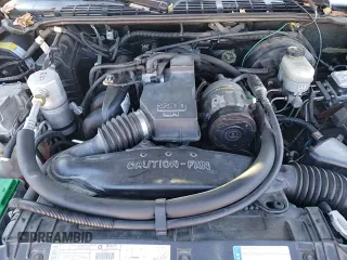 ✅ 2001 Chevrolet S-10 • VIN: 1GCCS145518230350 • Лот: 84817624. Опубликован ранее на Copart с пробегом 85 543 миль. Бесплатный доступ к архиву аукционных продаж из США и подробный отчёт об истории автомобиля на DreamBid. Изображение 13.