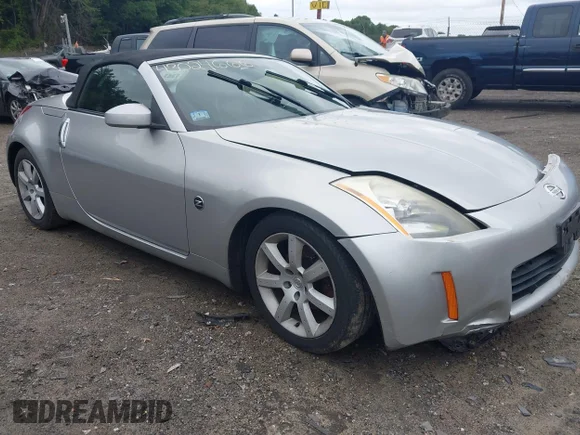 ✅ 2004 Nissan 350Z Touring • VIN: JN1AZ36A64T003830 • Lot: 43024666. Wystawiony na IAAI z przebiegiem 88 040 mil. Bezpłatny archiwum sprzedaży aukcyjnych z USA i szczegółowy raport historii pojazdu na DreamBid. Zdjęcie 1.