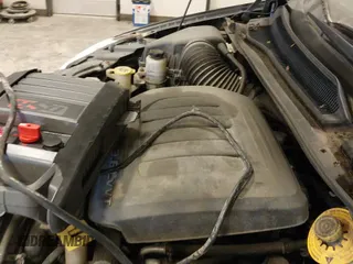 ✅ 2015 Chrysler Town & Country Touring L • VIN: 2C4RC1CG2FR573297 • Lot: 43330247. Wystawiony na IAAI z przebiegiem 150 073 mil. Bezpłatny archiwum sprzedaży aukcyjnych z USA i szczegółowy raport historii pojazdu na DreamBid. Zdjęcie 19.