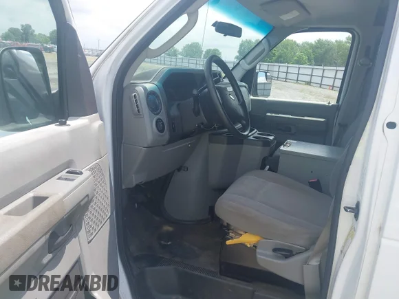 ✅ 2014 Ford Econoline Cargo Commercial • VIN: 1FTNE2EL4EDB06179 • Lot: 42512885. Listed on IAAI with 99,138 mi. Free auction sales archive from the USA and detailed vehicle history report at DreamBid. Image 5.