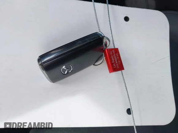 ✅ 2020 Mazda 3 Preferred • VIN: 3MZBPADL8LM135613 • Лот: 43361220. Опубліковано раніше на IAAI з пробігом 72 610 миль. Безкоштовний доступ до архіву аукціонних продажів зі США та докладний звіт про історію автомобіля на DreamBid. Зображення 11.