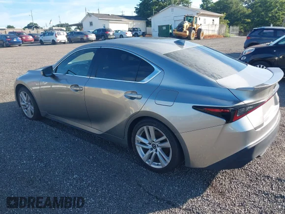✅ 2022 Lexus IS 300 • VIN: JTHAA1D29N5119693 • Лот: 45452306. Опубликован ранее на IAAI с пробегом 61 436 миль. Бесплатный доступ к архиву аукционных продаж из США и подробный отчёт об истории автомобиля на DreamBid. Изображение 3.