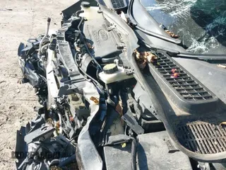 ✅ 2018 Ford Escape SEL • VIN: 1FMCU9HD8JUD48101 • Lot: 43363354. Wystawiony na IAAI z przebiegiem 117 217 mil. Bezpłatny archiwum sprzedaży aukcyjnych z USA i szczegółowy raport historii pojazdu na DreamBid. Zdjęcie 19.