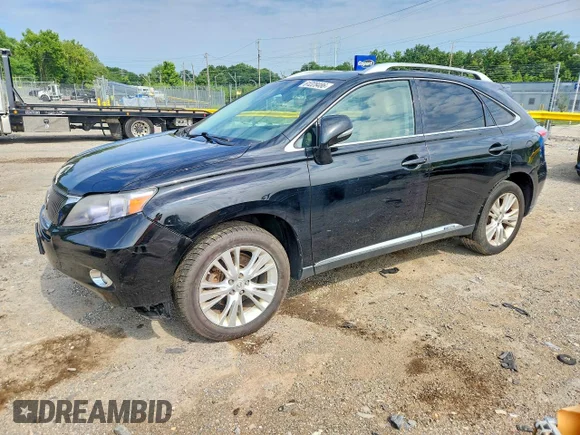 ✅ 2010 Lexus RX 450h • VIN: JTJBC1BA8A2010290 • Lot: 61228486. Wystawiony na Copart z przebiegiem 251 890 mil. Bezpłatny archiwum sprzedaży aukcyjnych z USA i szczegółowy raport historii pojazdu na DreamBid. Zdjęcie 1.