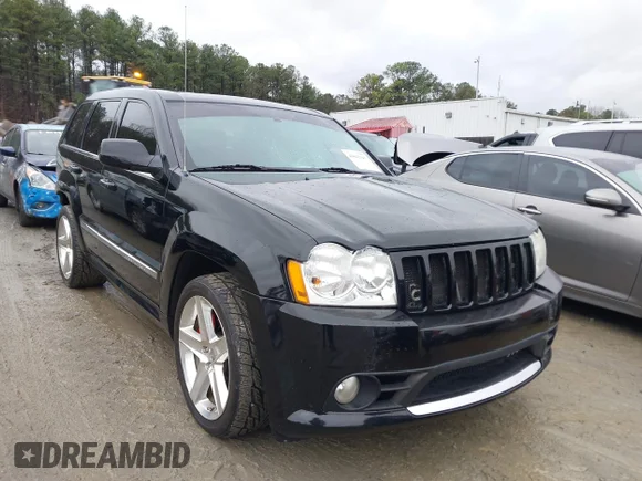 ✅ 2006 Jeep Grand Cherokee SRT-8 • VIN: 1J8HR78366C259334 • Лот: 43842341. Опубликован ранее на IAAI с пробегом 180 851 миль. Бесплатный доступ к архиву аукционных продаж из США и подробный отчёт об истории автомобиля на DreamBid. Изображение 1.
