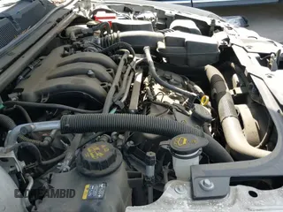 ✅ 2019 Ford Taurus SEL • VIN: 1FAHP2E8XKG102611 • Лот: 43370387. Опубликован ранее на IAAI с пробегом 107 289 миль. Бесплатный доступ к архиву аукционных продаж из США и подробный отчёт об истории автомобиля на DreamBid. Изображение 19.