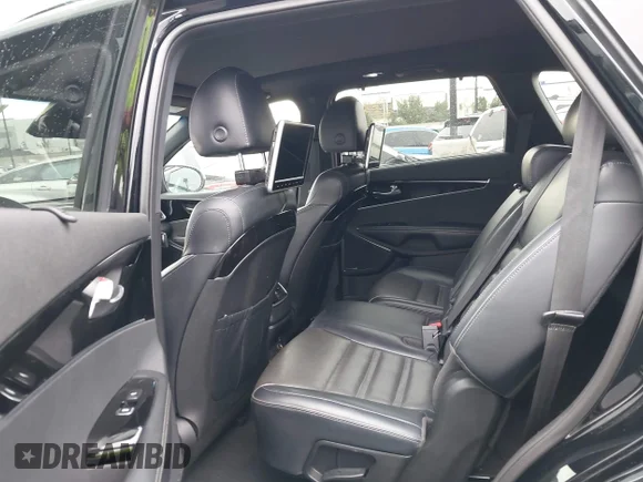 ✅ 2019 Kia Sorento SX • VIN: 5XYPK4A5XKG538292 • Lot: 44021699. Wystawiony na IAAI z przebiegiem 53 556 mil. Bezpłatny archiwum sprzedaży aukcyjnych z USA i szczegółowy raport historii pojazdu na DreamBid. Zdjęcie 8.