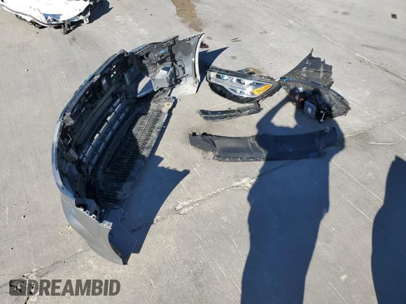 ✅ 2018 Audi A6 Premium Plus • VIN: WAUG3AFC9JN082244 • Лот: 75927104. Опубліковано раніше на Copart з пробігом 42 195 миль. Безкоштовний доступ до архіву аукціонних продажів зі США та докладний звіт про історію автомобіля на DreamBid. Зображення 12.