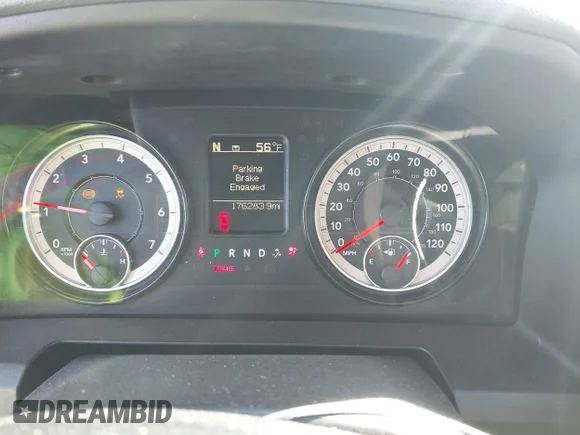 ✅ 2017 Ram 1500 Express • VIN: 1C6RR7FT0HS674664 • Лот: 44010102. Опубліковано раніше на IAAI з пробігом 176 283 миль. Безкоштовний доступ до архіву аукціонних продажів зі США та докладний звіт про історію автомобіля на DreamBid. Зображення 7.