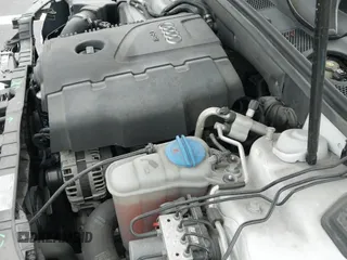 ✅ 2016 Audi A4 Premium • VIN: WAUAFAFL5GN009426 • Lot: 43276296. Listed on IAAI with 76,910 mi. Free auction sales archive from the USA and detailed vehicle history report at DreamBid. Image 20.