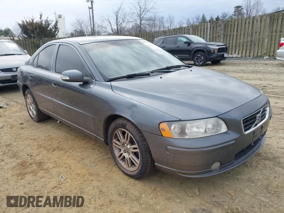 ✅ 2007 Volvo S60 2.5L Turbo • VIN: YV1RH592972623577 • Лот: 44488180. Опубліковано раніше на IAAI з пробігом 162 974 миль. Безкоштовний доступ до архіву аукціонних продажів зі США та докладний звіт про історію автомобіля на DreamBid. Зображення 1.