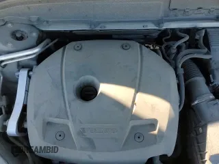 ✅ 2018 Volvo XC60 Momentum • VIN: YV4102RKXJ1022181 • Lot: 92748705. Listed on Copart with 107,245 mi. Free auction sales archive from the USA and detailed vehicle history report at DreamBid. Image 13.