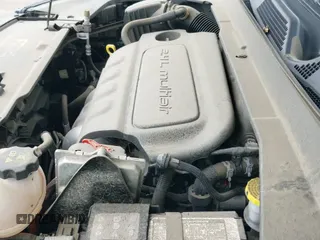 ✅ 2022 Jeep Compass (RED) Edition • VIN: 3C4NJDCBXNT146715 • Lot: 42558680. Wystawiony na IAAI z przebiegiem 22 151 mil. Bezpłatny archiwum sprzedaży aukcyjnych z USA i szczegółowy raport historii pojazdu na DreamBid. Zdjęcie 19.