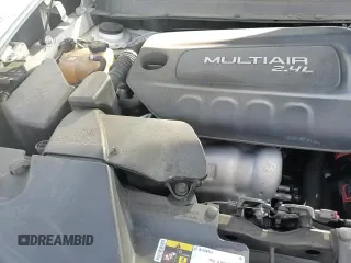 ✅ 2017 Jeep Cherokee Limited • VIN: 1C4PJLDB5HW517554 • Lot: 69881615. Wystawiony na Copart z przebiegiem 132 340 mil. Bezpłatny archiwum sprzedaży aukcyjnych z USA i szczegółowy raport historii pojazdu na DreamBid. Zdjęcie 15.