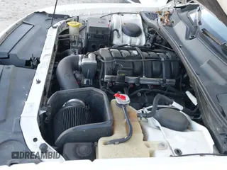 ✅ 2010 Dodge Challenger R/T Classic • VIN: 2B3CJ5DT5AH111556 • Lot: 41041265. Wystawiony na IAAI z przebiegiem 266 000 mil. Bezpłatny archiwum sprzedaży aukcyjnych z USA i szczegółowy raport historii pojazdu na DreamBid. Zdjęcie 21.