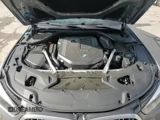 ✅ 2025 BMW 8 Series 840i • VIN: WBAAE4C00SCS38826 • Lot: 85021424. Wystawiony na Copart z przebiegiem 10 018 mil. Bezpłatny archiwum sprzedaży aukcyjnych z USA i szczegółowy raport historii pojazdu na DreamBid. Zdjęcie 13.