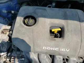 2017 Hyundai Elantra SE z VIN 5NPD74LF7HH036870, wystawiony jako Copart lot #81180265 z przebiegiem 97 030 mil mil oraz Czysty tytuł • Clean title. Historia ofert i sprzedaży dostępna na DreamBid. Obrazek 13.