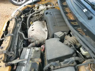 ✅ 2009 Toyota Matrix S • VIN: 2T1KE40E99C005102 • Лот: 43652456. Опубликован ранее на IAAI с пробегом 188 115 миль. Бесплатный доступ к архиву аукционных продаж из США и подробный отчёт об истории автомобиля на DreamBid. Изображение 19.