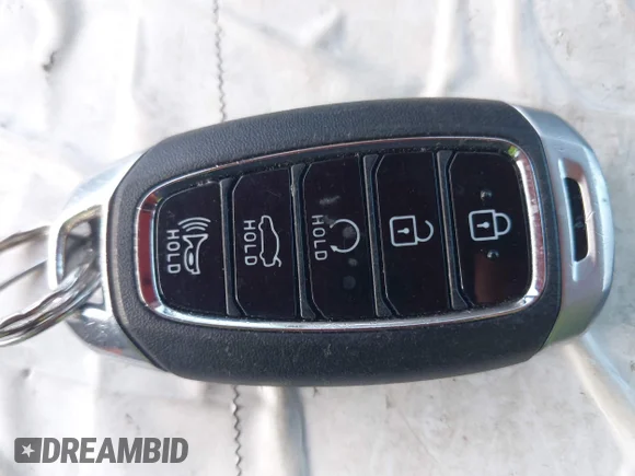 ✅ 2021 Hyundai Elantra SEL • VIN: 5NPLS4AG2MH006546 • Lot: 45288910. Wystawiony na IAAI z przebiegiem 24 817 mil. Bezpłatny archiwum sprzedaży aukcyjnych z USA i szczegółowy raport historii pojazdu na DreamBid. Zdjęcie 11.