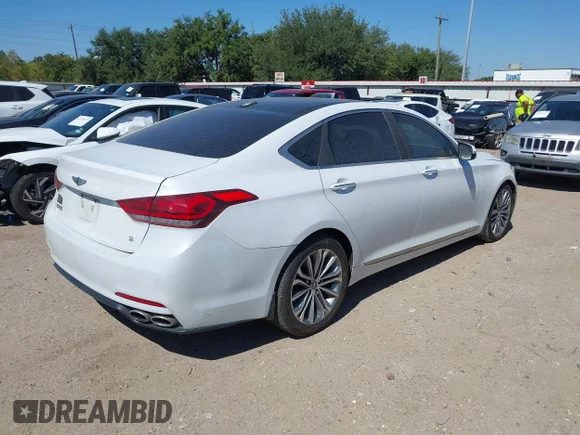 ✅ 2015 Hyundai Genesis 5.0L • VIN: KMHGN4JF1FU039865 • Lot: 43430582. Wystawiony na IAAI z przebiegiem 150 443 mil. Bezpłatny archiwum sprzedaży aukcyjnych z USA i szczegółowy raport historii pojazdu na DreamBid. Zdjęcie 4.