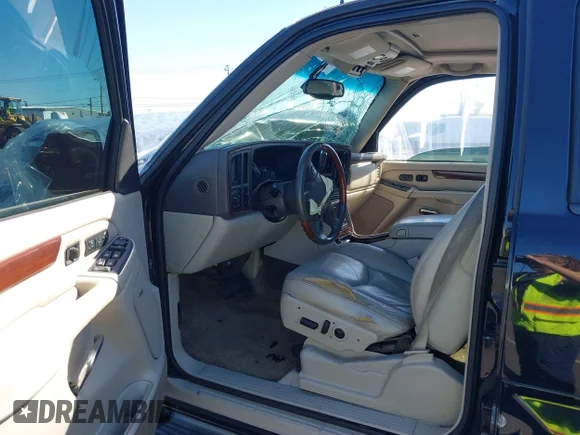 ✅ 2003 Cadillac Escalade • VIN: 1GYEK63N63R157987 • Лот: 42922407. Опубликован ранее на IAAI с пробегом 212 197 миль. Бесплатный доступ к архиву аукционных продаж из США и подробный отчёт об истории автомобиля на DreamBid. Изображение 5.