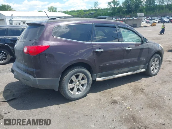 ✅ 2010 Chevrolet Traverse 1LT • VIN: 1GNLVFED6AS112540 • Лот: 45243787. Опубликован ранее на IAAI с пробегом 89 036 миль. Бесплатный доступ к архиву аукционных продаж из США и подробный отчёт об истории автомобиля на DreamBid. Изображение 4.
