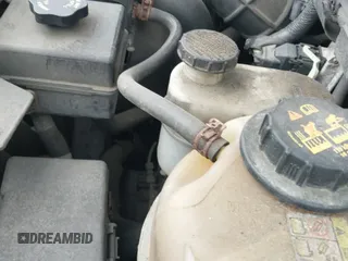 ✅ 2010 Ford Econoline Cargo Commercial • VIN: 1FTNE2EW1ADA18890 • Lot: 43703118. Wystawiony na IAAI z przebiegiem 271 611 mil. Bezpłatny archiwum sprzedaży aukcyjnych z USA i szczegółowy raport historii pojazdu na DreamBid. Zdjęcie 12.