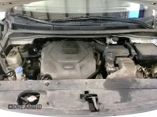 ✅ 2020 Kia Sedona LX • VIN: KNDMB5C18L6660298 • Lot: 93033325. Wystawiony na Copart z przebiegiem 133 865 mil. Bezpłatny archiwum sprzedaży aukcyjnych z USA i szczegółowy raport historii pojazdu na DreamBid. Zdjęcie 14.