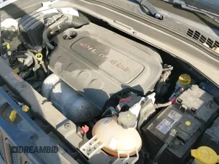 ✅ 2016 Jeep Renegade Latitude • VIN: ZACCJABT5GPD77192 • Лот: 42795562. Опубликован ранее на IAAI с пробегом 82 590 миль. Бесплатный доступ к архиву аукционных продаж из США и подробный отчёт об истории автомобиля на DreamBid. Изображение 20.