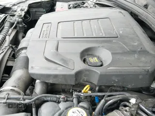 ✅ 2019 Jaguar F-Pace 25t Premium • VIN: SADCJ2FX2KA358373 • Лот: 42795736. Опубликован ранее на IAAI с пробегом 94 274 миль. Бесплатный доступ к архиву аукционных продаж из США и подробный отчёт об истории автомобиля на DreamBid. Изображение 22.