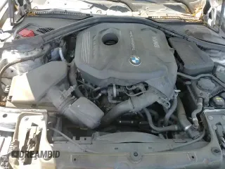 ✅ 2018 BMW 3 Series 330i • VIN: WBA8B9G59JNU98137 • Lot: 50791405. Wystawiony na Copart z przebiegiem 109 232 mil. Bezpłatny archiwum sprzedaży aukcyjnych z USA i szczegółowy raport historii pojazdu na DreamBid. Zdjęcie 13.