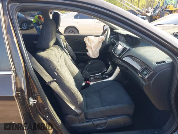 ✅ 2016 Honda Accord EX • VIN: 1HGCR2F71GA074908 • Лот: 44712117. Опубликован ранее на IAAI с пробегом 218 825 миль. Бесплатный доступ к архиву аукционных продаж из США и подробный отчёт об истории автомобиля на DreamBid. Изображение 5.
