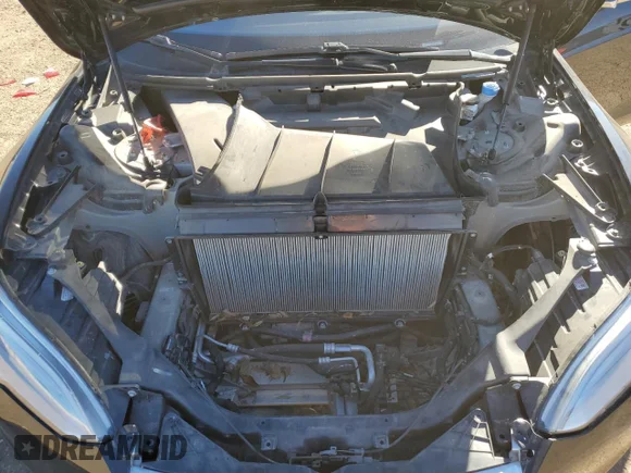 ✅ 2016 Tesla Model S 90D • VIN: 5YJSA1E21GF147946 • Lot: 89019275. Listed on Copart with 71,190 mi. Free auction sales archive from the USA and detailed vehicle history report at DreamBid. Image 11.