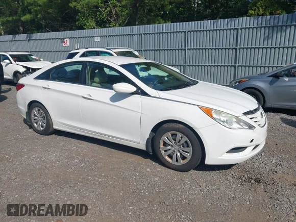 ✅ 2012 Hyundai Sonata GLS • VIN: 5NPEB4AC2CH493655 • Lot: 45605762. Wystawiony na IAAI z przebiegiem 150 104 mil. Bezpłatny archiwum sprzedaży aukcyjnych z USA i szczegółowy raport historii pojazdu na DreamBid. Zdjęcie 1.