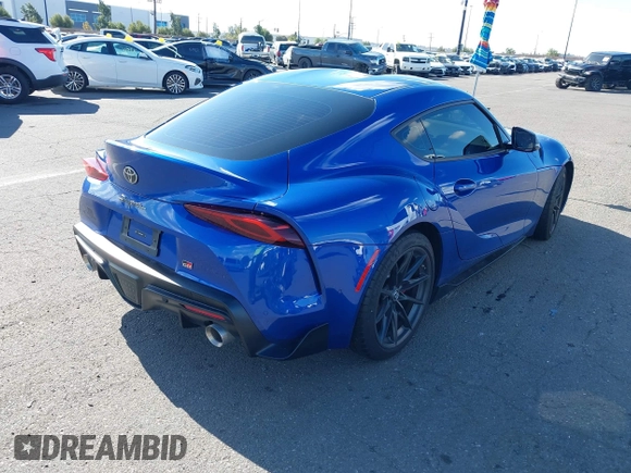 ✅ 2025 Toyota Supra 3.0 • VIN: WZ1DB0G04SW069633 • Lot: 43747574. Wystawiony na IAAI z przebiegiem 6 654 mil. Bezpłatny archiwum sprzedaży aukcyjnych z USA i szczegółowy raport historii pojazdu na DreamBid. Zdjęcie 4.