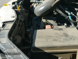 ✅ 2018 Ford Transit • VIN: 1FTYR1CM3JKA35165 • Lot: 41481414. Listed on IAAI with 90,570 mi. Free auction sales archive from the USA and detailed vehicle history report at DreamBid. Image 18.