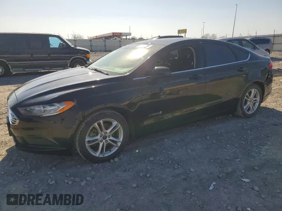✅ 2018 Ford Fusion SE • VIN: 3FA6P0LU2JR116070 • Lot: 46477866. Wystawiony na Copart z przebiegiem 177 631 mil. Bezpłatny archiwum sprzedaży aukcyjnych z USA i szczegółowy raport historii pojazdu na DreamBid. Zdjęcie 1.