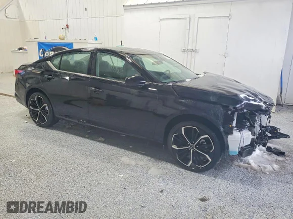 ✅ 2025 Nissan Altima SR • VIN: 1N4BL4CW2SN348966 • Lot: 55073976. Wystawiony na Copart z przebiegiem 2 962 mil. Bezpłatny archiwum sprzedaży aukcyjnych z USA i szczegółowy raport historii pojazdu na DreamBid. Zdjęcie 4.