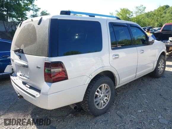 ✅ 2014 Ford Expedition Limited • VIN: 1FMJU2A55EEF34955 • Lot: 45285992. Listed on IAAI with 268,083 mi. Free auction sales archive from the USA and detailed vehicle history report at DreamBid. Image 4.