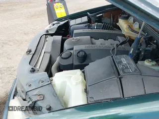 ✅ 2000 Mercedes-Benz M 320/430/500 • VIN: 4JGAB54E1YA185629 • Lot: 42796434. Wystawiony na IAAI z przebiegiem 77 833 mil. Bezpłatny archiwum sprzedaży aukcyjnych z USA i szczegółowy raport historii pojazdu na DreamBid. Zdjęcie 13.