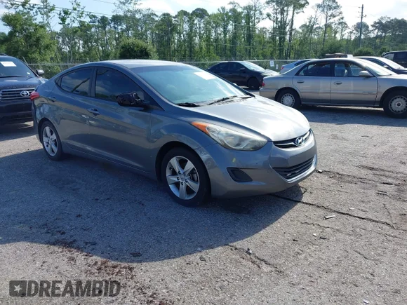 ✅ 2013 Hyundai Elantra Limited • VIN: 5NPDH4AE4DH269039 • Lot: 45110174. Wystawiony na IAAI z przebiegiem 165 803 mil. Bezpłatny archiwum sprzedaży aukcyjnych z USA i szczegółowy raport historii pojazdu na DreamBid. Zdjęcie 1.