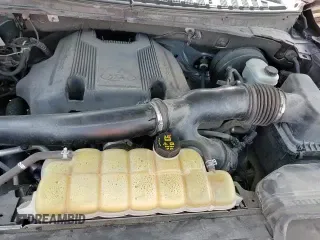 ✅ 2020 Ford Expedition XLT • VIN: 1FMJU1HTXLEA24211 • Лот: 83800495. Опубликован ранее на Copart с пробегом 111 102 миль. Бесплатный доступ к архиву аукционных продаж из США и подробный отчёт об истории автомобиля на DreamBid. Изображение 16.