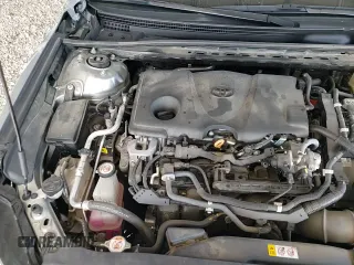 ✅ 2022 Toyota Camry Hybrid XLE • VIN: 4T1F31AK1NU572777 • Lot: 68768075. Wystawiony na Copart z przebiegiem 88 897 mil. Bezpłatny archiwum sprzedaży aukcyjnych z USA i szczegółowy raport historii pojazdu na DreamBid. Zdjęcie 16.