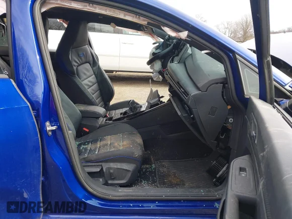 ✅ 2024 Volkswagen Golf R • VIN: WVWFB7CD4RW227116 • Лот: 44604005. Опубліковано раніше на IAAI з пробігом Не вказано. Безкоштовний доступ до архіву аукціонних продажів зі США та докладний звіт про історію автомобіля на DreamBid. Зображення 5.