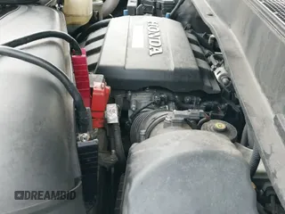 ✅ 2010 Honda Pilot Touring • VIN: 5FNYF3H8XAB023446 • Lot: 43606081. Listed on IAAI with 322,303 mi. Free auction sales archive from the USA and detailed vehicle history report at DreamBid. Image 12.