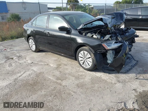 ✅ 2018 Volkswagen Jetta S • VIN: 3VW2B7AJ6JM210343 • Лот: 44114766. Опубликован ранее на IAAI с пробегом 244 352 миль. Бесплатный доступ к архиву аукционных продаж из США и подробный отчёт об истории автомобиля на DreamBid. Изображение 1.